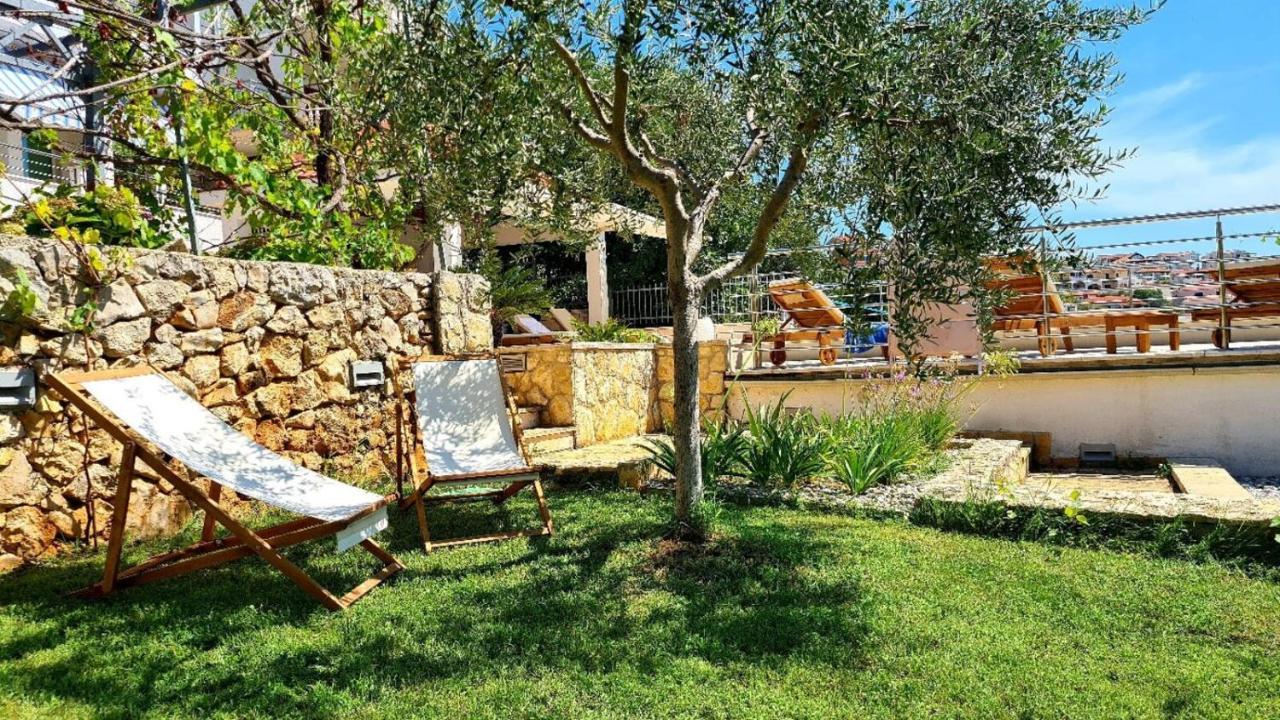 Villa Sucic Razanj 罗戈兹尼察 外观 照片