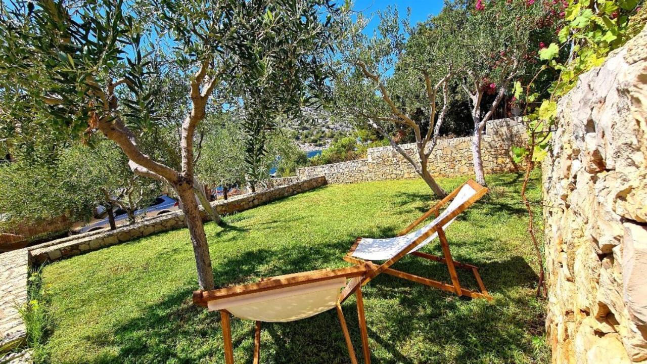 Villa Sucic Razanj 罗戈兹尼察 外观 照片