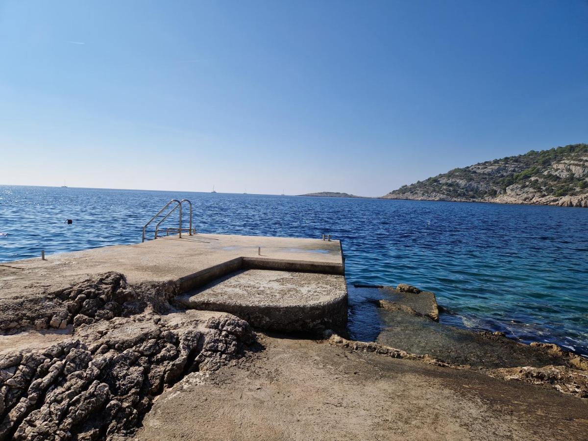 Villa Sucic Razanj 罗戈兹尼察 外观 照片
