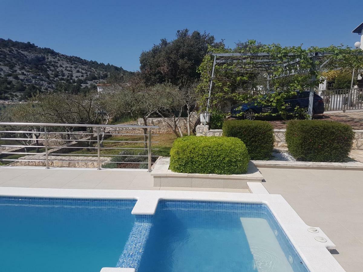 Villa Sucic Razanj 罗戈兹尼察 外观 照片